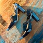 Unisa Zwarte Sandalen maat 41, Ophalen of Verzenden, Zo goed als nieuw, Zwart, Sandalen of Muiltjes