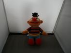Ernie en Bert sesamstraat Fisher-Price 25 cm stoffen ogen, Ophalen of Verzenden, Zo goed als nieuw, Overige typen