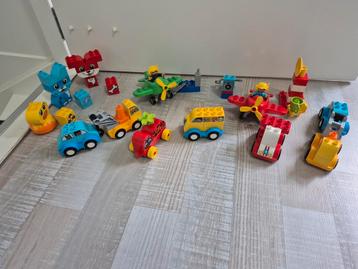 LEGO Duplo voertuigen en dieren beschikbaar voor biedingen