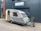 Schitterende èn goed onderhouden Kip Kompakt 37ek, 2e eig!, Caravans en Kamperen, Schokbreker, Standaardzit, 2 aparte bedden, Kip