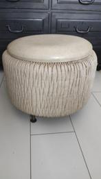 Vintage naaipoef cremewit met deksel, Minder dan 50 cm, Gebruikt, Rond, Ophalen of Verzenden