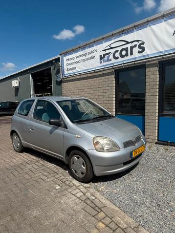Toyota Yaris 1.0 16V Vvti 3DR 1999 Grijs beschikbaar voor biedingen