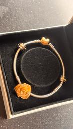 Pandora armband met 14K Gouden sluiting en beldels, Sieraden, Tassen en Uiterlijk, Broches, Ophalen of Verzenden, Zo goed als nieuw