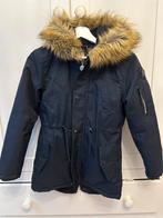 Donkerblauwe winterjas met bontkraag, Ophalen of Verzenden, Zo goed als nieuw, Jongen, Jas