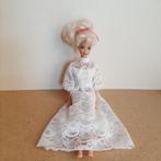 Barbie met trouwjurk jaren '70, Ophalen of Verzenden, Zo goed als nieuw, Barbie