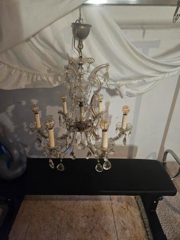 Antieke Kristallen Kroonluchter - 6 Armen beschikbaar voor biedingen
