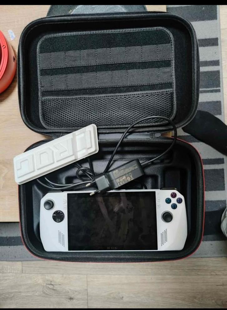 Odin Pro Handheld Console - Zo goed als nieuw!, Spelcomputers en Games, Spelcomputers | Overige, Zo goed als nieuw, Ophalen of Verzenden