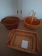 Brocante rietenmand picknickmand kraammandje + handvat., Mand, Ophalen of Verzenden, Zo goed als nieuw, Riet