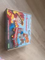 Brandweer Puzzel met Boekje - Sassi Junior, 2 tot 4 jaar, 10 tot 50 stukjes, Ophalen of Verzenden, Zo goed als nieuw