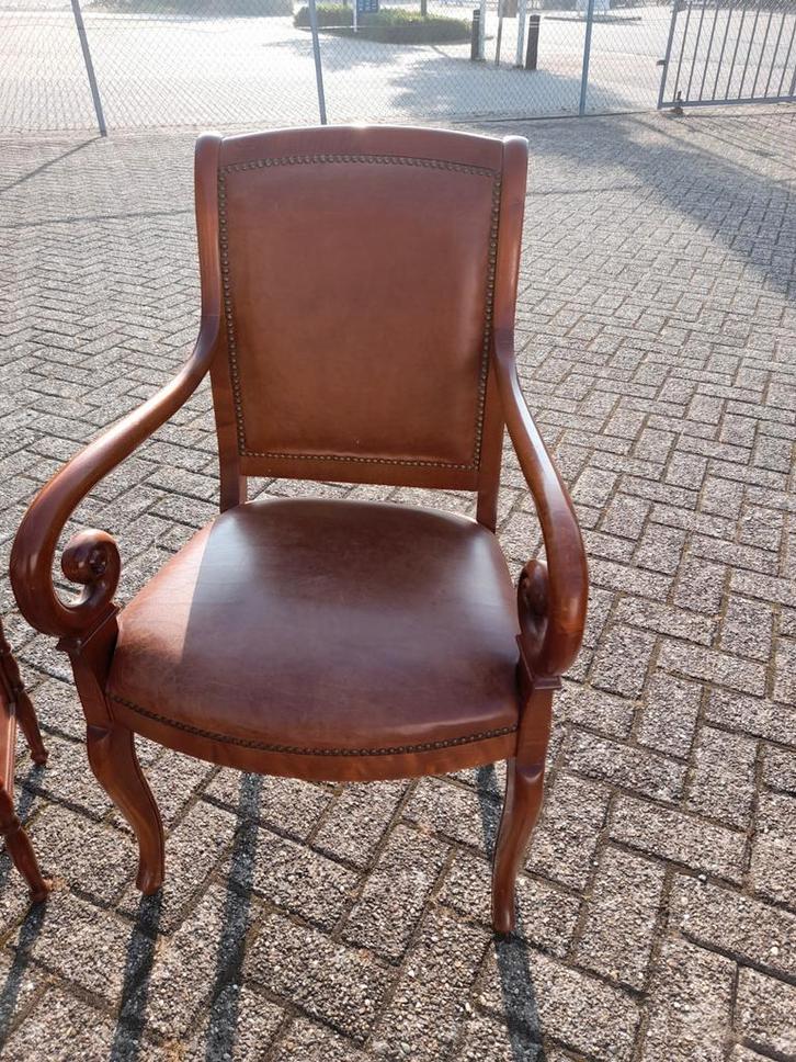 Zeer nette leren fauteuile, Huis en Inrichting, Fauteuils, Zo goed als nieuw, 75 tot 100 cm, Ophalen
