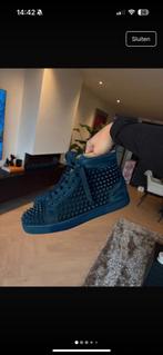 Christian Louboutin maat 41 blauw suede studs hi-top, Kleding | Heren, Schoenen, Christian Louboutin, Blauw, Ophalen of Verzenden