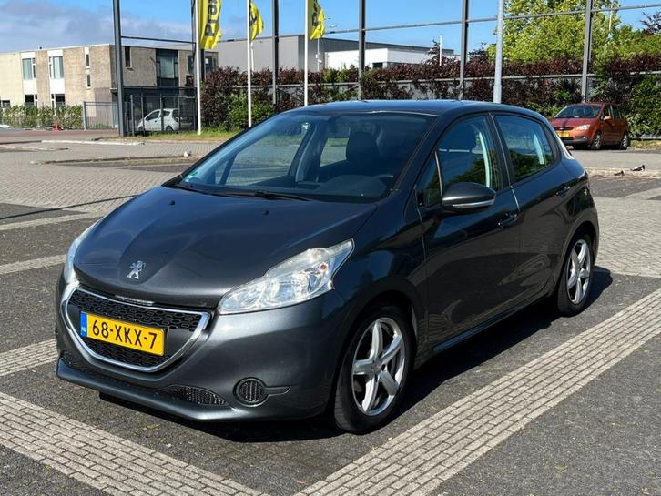 Peugeot 208 1.4 VTI 70KW/95PK 5-D 2012 Grijs Metallic, Auto's, Peugeot, Particulier, ABS, Airbags, Airconditioning, Bluetooth