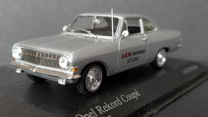 Opel Rekord Coupe Arm autoleasing 1:43 Minichamps Pol, Hobby en Vrije tijd, Modelauto's | 1:43, Nieuw, Auto, MiniChamps, Verzenden