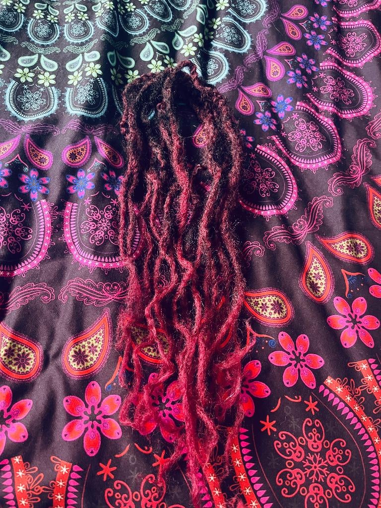 7 dubbele nieuwe synthetische ombre dreads nu voor 15€, Ophalen of Verzenden, Nieuw, Pruik of Haarverlenging