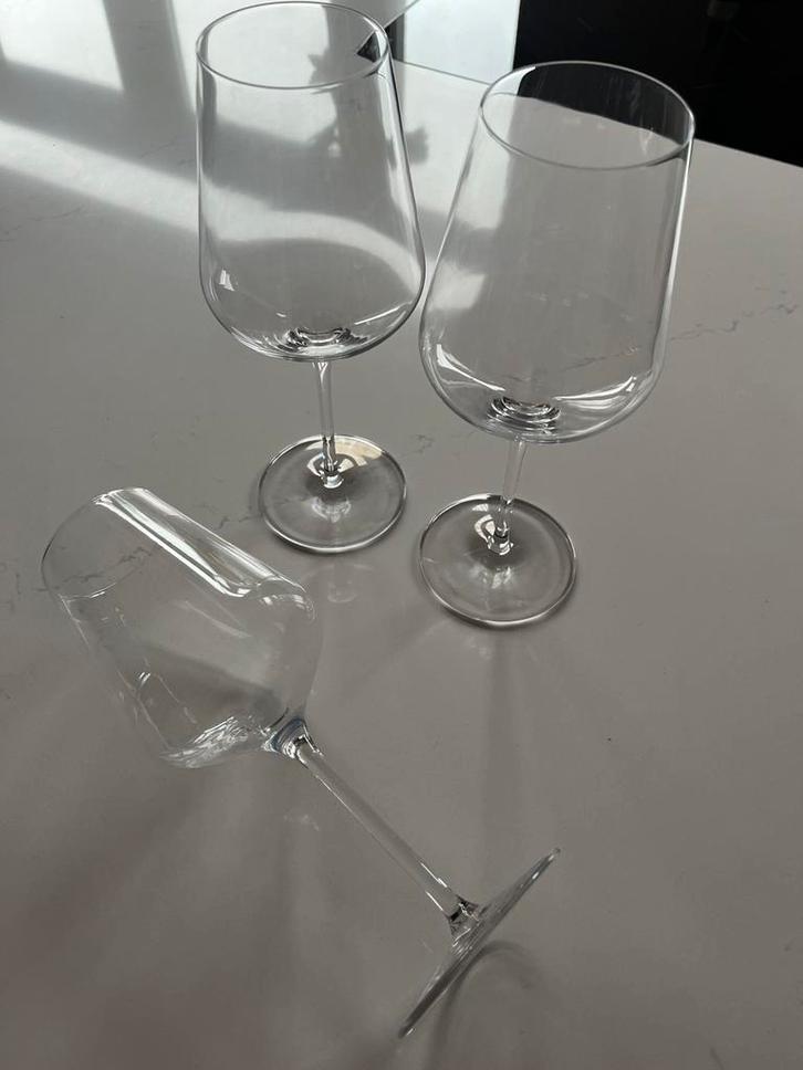Vivo rode wijnglazen, Huis en Inrichting, Keuken | Servies, Gebruikt, Glas of Glazen, Glas, Ophalen
