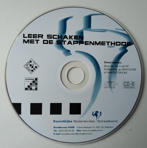 Schaken leren (cd-rom), Hobby en Vrije tijd, Gezelschapsspellen | Bordspellen, Nieuw, Een of twee spelers, Reisspel, Ophalen of Verzenden