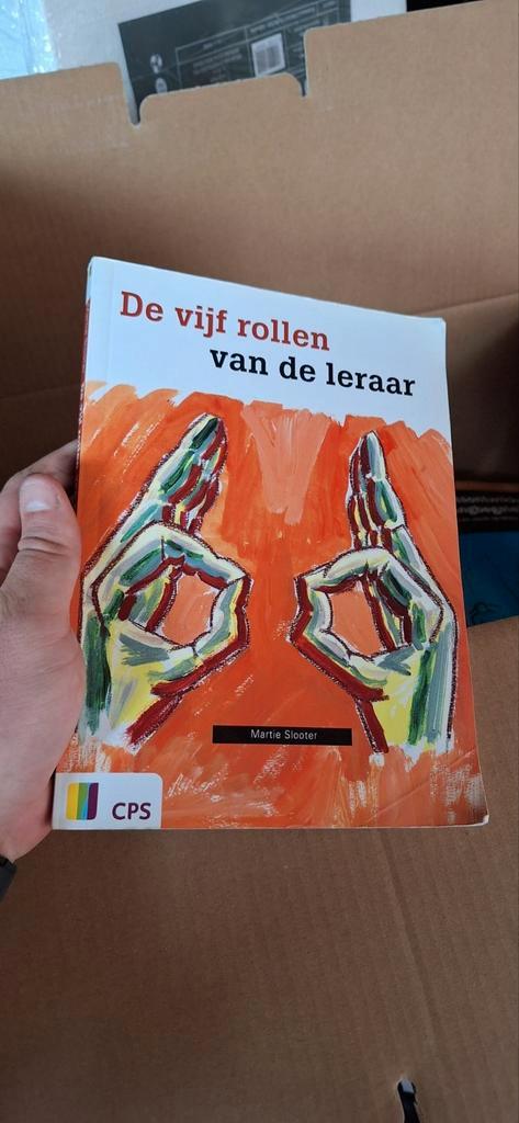 Martie Slooter - De vijf rollen van de leraar, Boeken, Wetenschap, Zo goed als nieuw, Ophalen of Verzenden