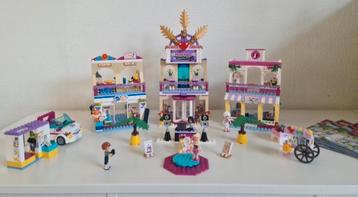 Lego friends 41058 Heartlake winkelcentrum beschikbaar voor biedingen