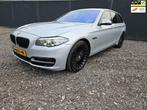 BMW 5-serie Touring 520d High Executive AUT /LEDER/TREKHAAK/, Automaat, Achterwielaandrijving, Leder, Diesel