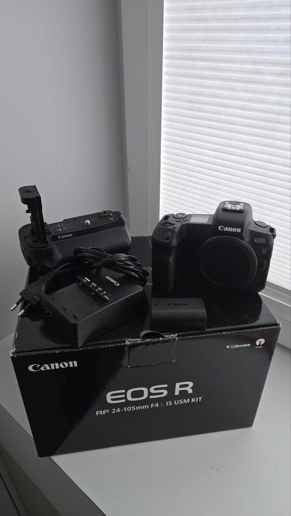 Zeer complete Canon EOS R body met BG E 22 Batterij grip, Audio, Tv en Foto, Fotografie | Fotostudio en Toebehoren, Zo goed als nieuw