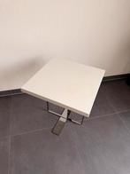 Strakke Bijzettafel - 52x52x57cm, Minder dan 55 cm, Metaal of Aluminium, Vierkant, Zo goed als nieuw