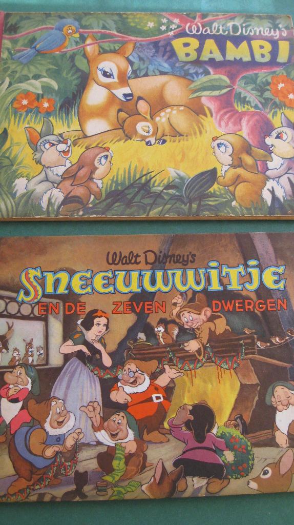 2 uitgaven Walt Disney Margriet, Ophalen of Verzenden, Gelezen, Plaatjesalbum