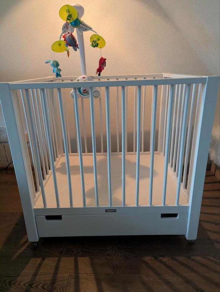 Nette box van Bopita, Kinderen en Baby's, Boxen, Gebruikt, In hoogte verstelbaar, Boxkleed, Lade, Wieltjes, Ophalen