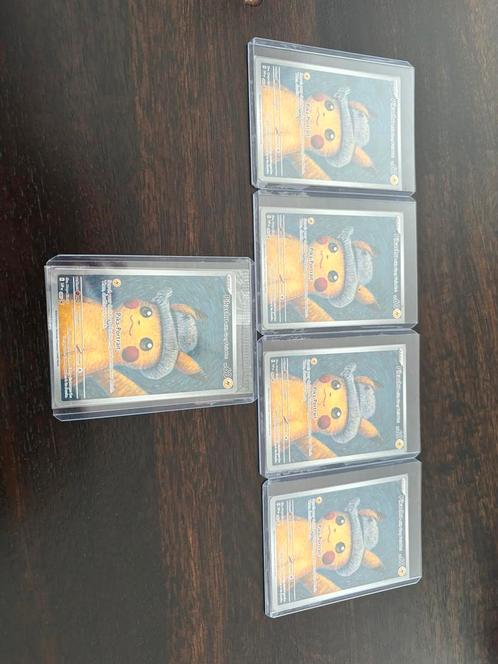 5x pikachu with grey hat, Hobby en Vrije tijd, Verzamelkaartspellen | Pokémon, Zo goed als nieuw, Meerdere kaarten, Foil, Ophalen