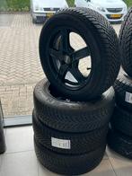 Renault Captur winterbanden en velgen 205/60/R16., Auto-onderdelen, Banden en Velgen, Ophalen, Gebruikt, 16 inch, Band(en)