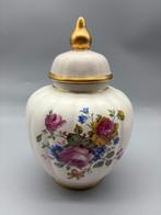 Wedgwood Moss Rose Dekselvaasje, Antiek en Kunst, Antiek | Keramiek en Aardewerk, Ophalen of Verzenden