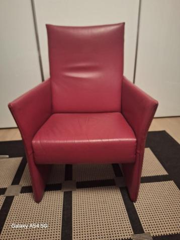 Leren fauteuil beschikbaar voor biedingen