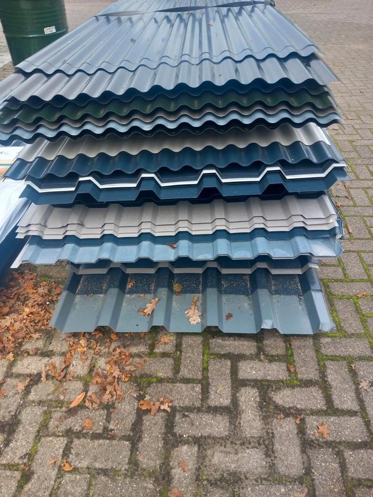 Diverse B-keuze beplating, Doe-het-zelf en Verbouw, Dakpannen en Dakbedekking, Zo goed als nieuw, Dakplaat of Dakpanplaat, Metaal