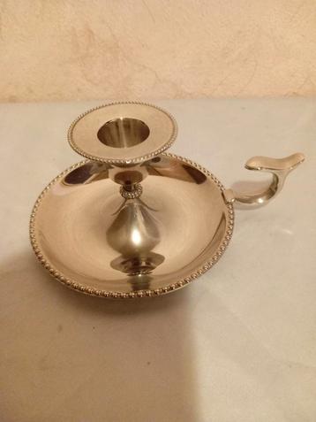 Schitterende blaker beschikbaar voor biedingen