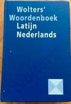 Wolters’ latijn Nederlands woordenboek dictionary, Boeken, Ophalen of Verzenden, Zo goed als nieuw