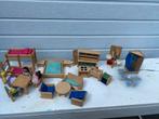 Houten meubels poppenhuis en poppetjes, Ophalen of Verzenden