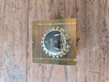 IBM Selectric typetoetsbol in hars – Elite 12 – vintage beschikbaar voor biedingen