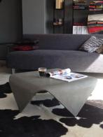 Tafeltje van hoge sterkte beton, Huis en Inrichting, Ophalen of Verzenden