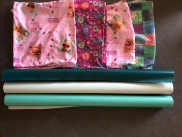Kaftpapier groen 3 rollen + rekbare boeken hoesjes beschikbaar voor biedingen