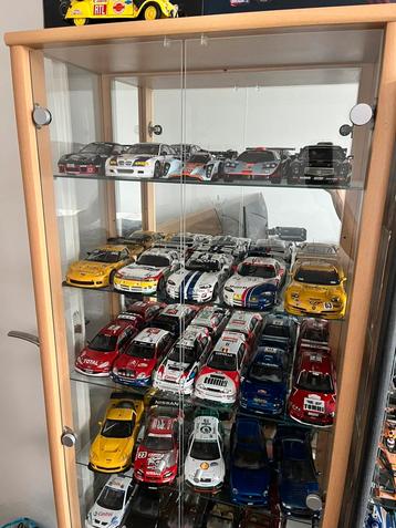 Collectie modelauto’s 1:18 beschikbaar voor biedingen