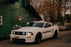 Te huur: Ford Mustang 4.6 V8, Trouwauto