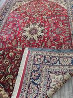 Fijne handgeknoopt perzisch tapijt .240 x 170 CM., Huis en Inrichting, Stoffering | Tapijten en Kleden, Ophalen, Overige kleuren