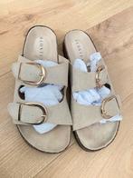 Sandalen costes mt 38, Kleding | Dames, Schoenen, Slippers, Verzenden, Beige, Nieuw