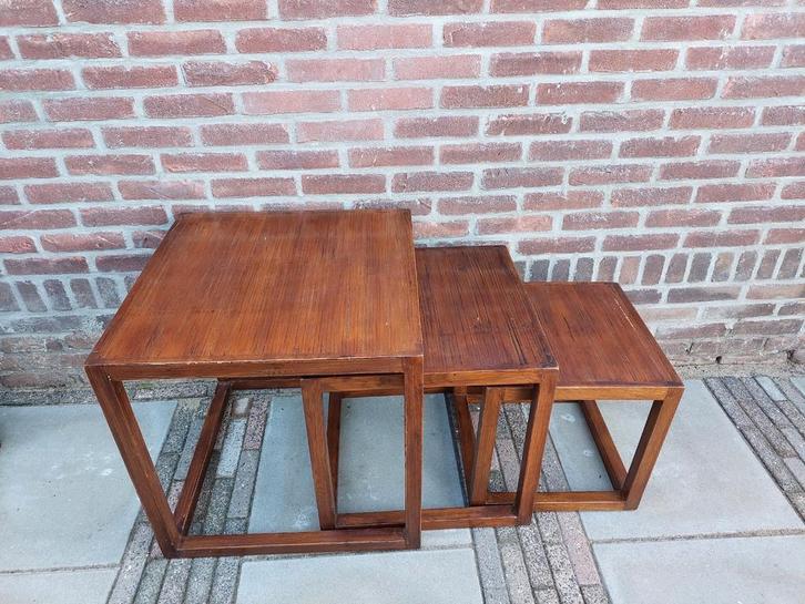 Vintage Nesting Tables - Set van 3, Huis en Inrichting, Tafels | Bijzettafels, Gebruikt, Rechthoekig, Minder dan 45 cm, Minder dan 55 cm