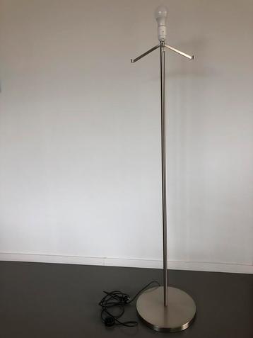 FontanaArte vloerlamp zonder kap 32x1.50 beschikbaar voor biedingen