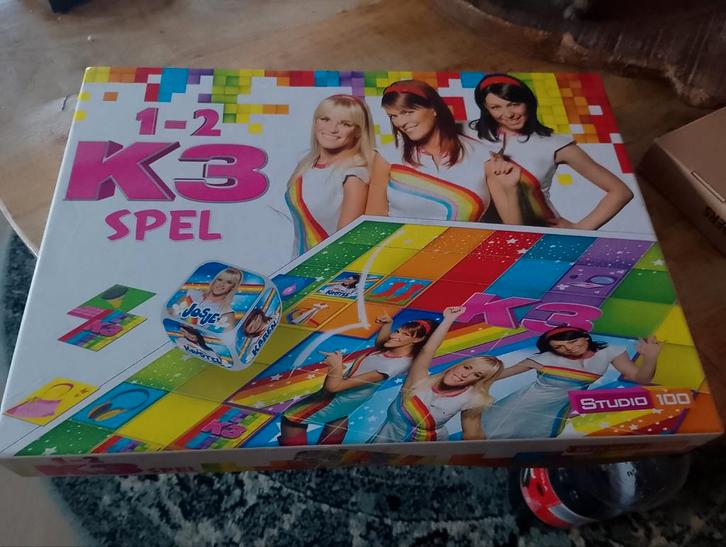 K3 Spel - Leuk en educatief bordspel!, Hobby en Vrije tijd, Gezelschapsspellen | Bordspellen, Gebruikt, Een of twee spelers, Drie of vier spelers