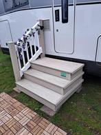 Trap met leuning, Doe-het-zelf en Verbouw, Ladders en Trappen, Ophalen, Gebruikt, Trap, Minder dan 2 meter