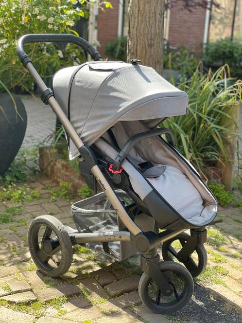 Combiwagen Mutsy Nio Inspire Light Shade, Kinderen en Baby's, Kinderwagens en Combinaties, Zo goed als nieuw, Mutsy, Verstelbare duwstang