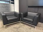 2 zwarte lederen fauteuils, Huis en Inrichting, Fauteuils, Ophalen, Gebruikt, 75 tot 100 cm, Metaal