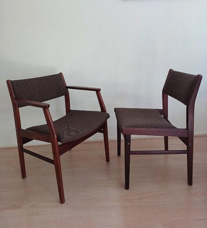 2 Hulmefa stoelen jaren 60, Huis en Inrichting, Stoelen, Gebruikt, Twee, Hout, Stof, Grijs, Ophalen