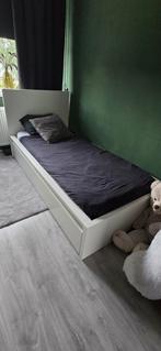 Bed 200x90cm met 2 lades, Ophalen, Zo goed als nieuw, Eenpersoons